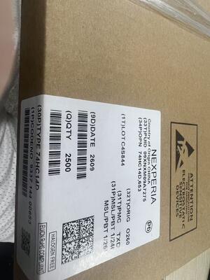 74HC14D,653  74HC14 and 74HCT14 are six inverters with Schmitt trigger input.