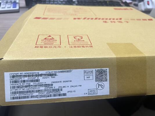 SDRAM W9825G6KH-6I, 256 Mo (32 Mo, 16 Mo x 16), 3,3 V de qualité industrielle - 40 C ~ 85 C, 166 MHz/cl3 ou 133 MHz/Cl2.